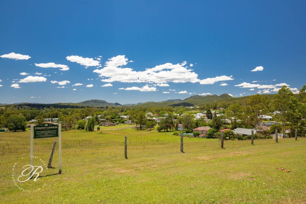 8 Gloucester Street, Stroud, NSW 2425 AUS