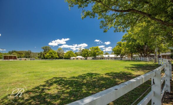 8 Gloucester Street, Stroud, NSW 2425 AUS