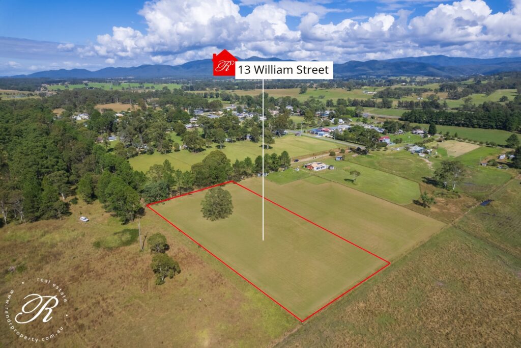 10 13 William Street, Gloucester, NSW 2422 AUS