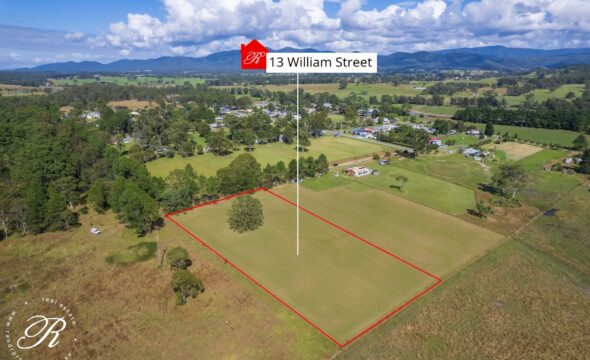 10 13 William Street, Gloucester, NSW 2422 AUS