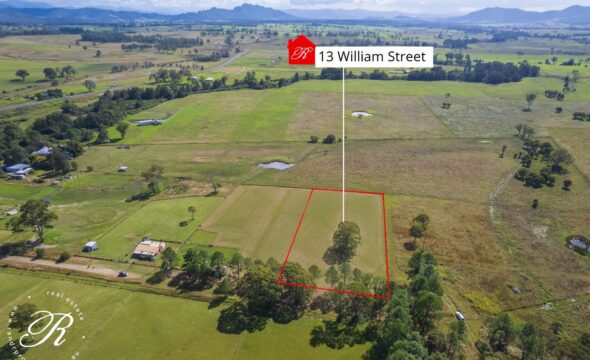 10 13 William Street, Gloucester, NSW 2422 AUS