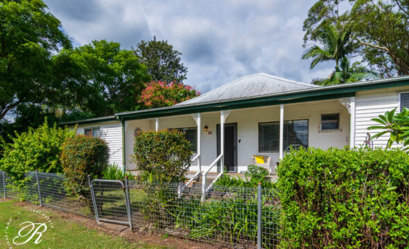 22 Memorial Avenue, STROUD, NSW 2425 AUS