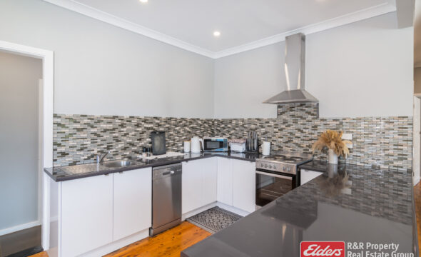 30 Alma Street, RAYMOND TERRACE, NSW 2324 AUS