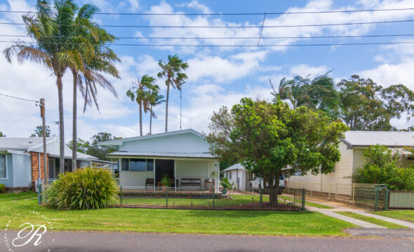 27 Waterfront Road, SWAN BAY, NSW 2324 AUS