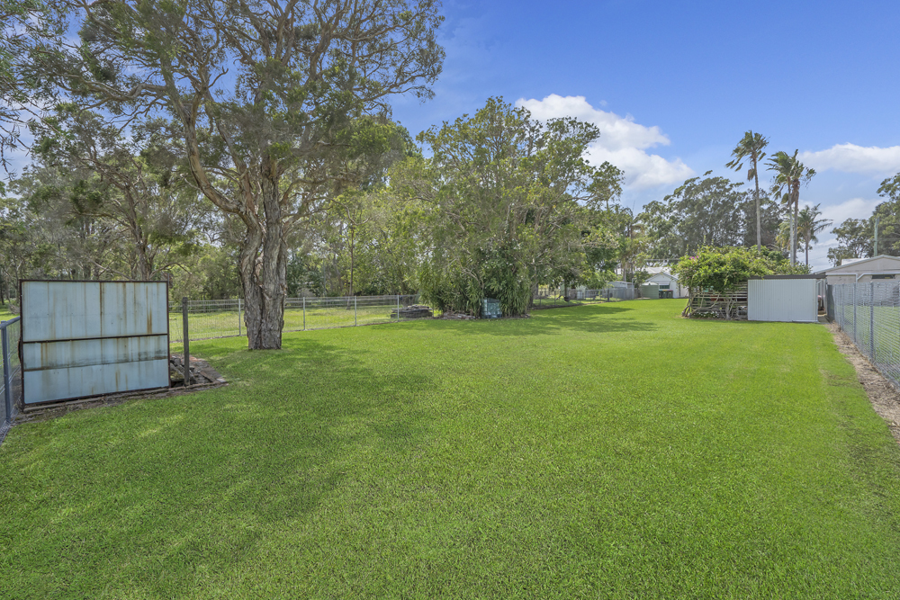 27 Waterfront Road, SWAN BAY, NSW 2324 AUS