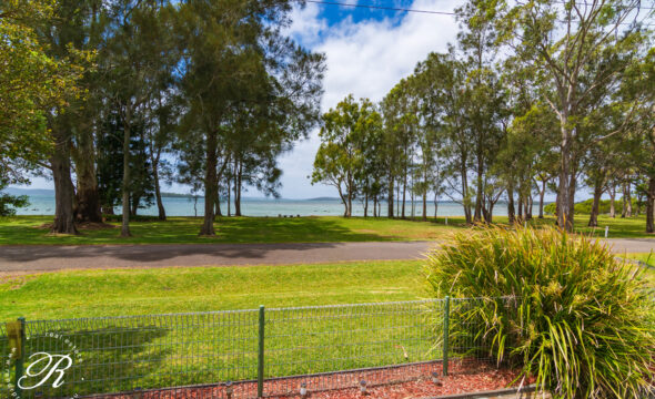 27 Waterfront Road, SWAN BAY, NSW 2324 AUS