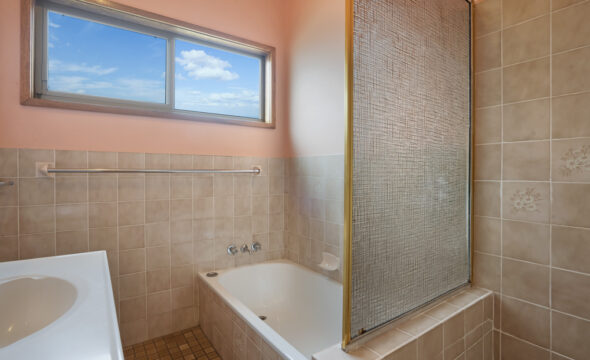 27 Waterfront Road, SWAN BAY, NSW 2324 AUS