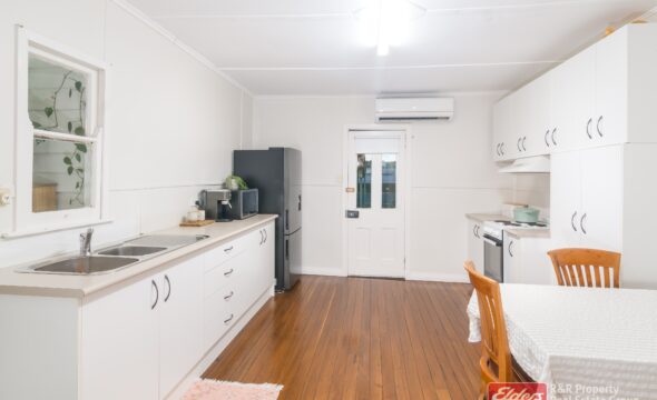 4 Nicholls Street, STROUD, NSW 2425 AUS