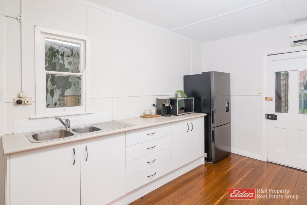 4 Nicholls Street, STROUD, NSW 2425 AUS