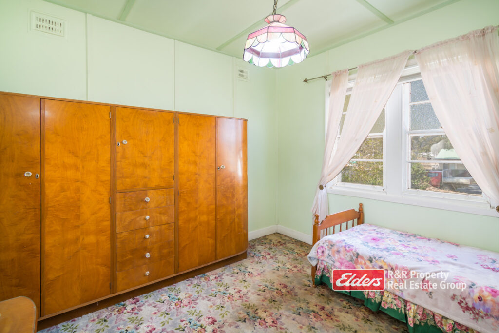 8 Oak Street, GLOUCESTER, NSW 2422 AUS