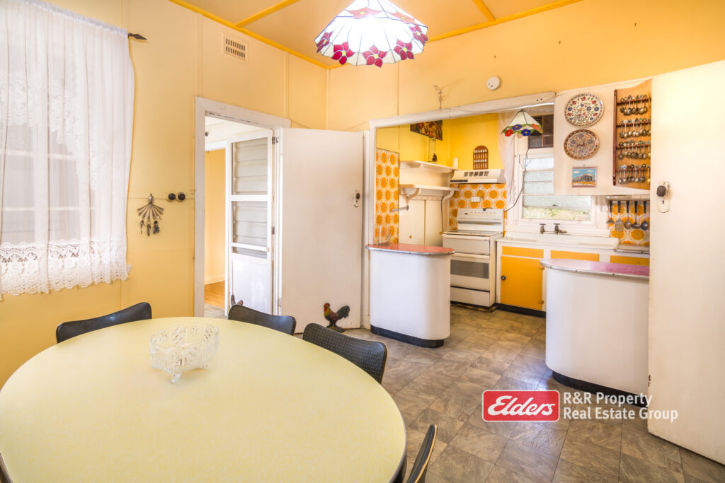 8 Oak Street, GLOUCESTER, NSW 2422 AUS