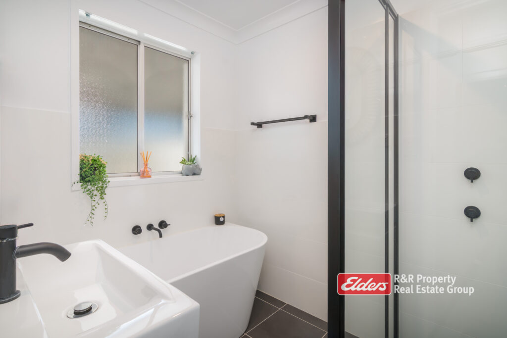 33 Frances Street, GLOUCESTER, NSW 2422 AUS