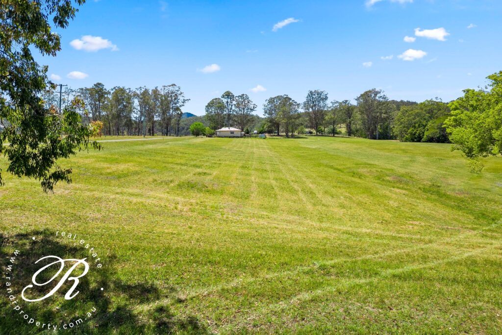 1-5 68 Memorial Avenue, STROUD, NSW 2425 AUS