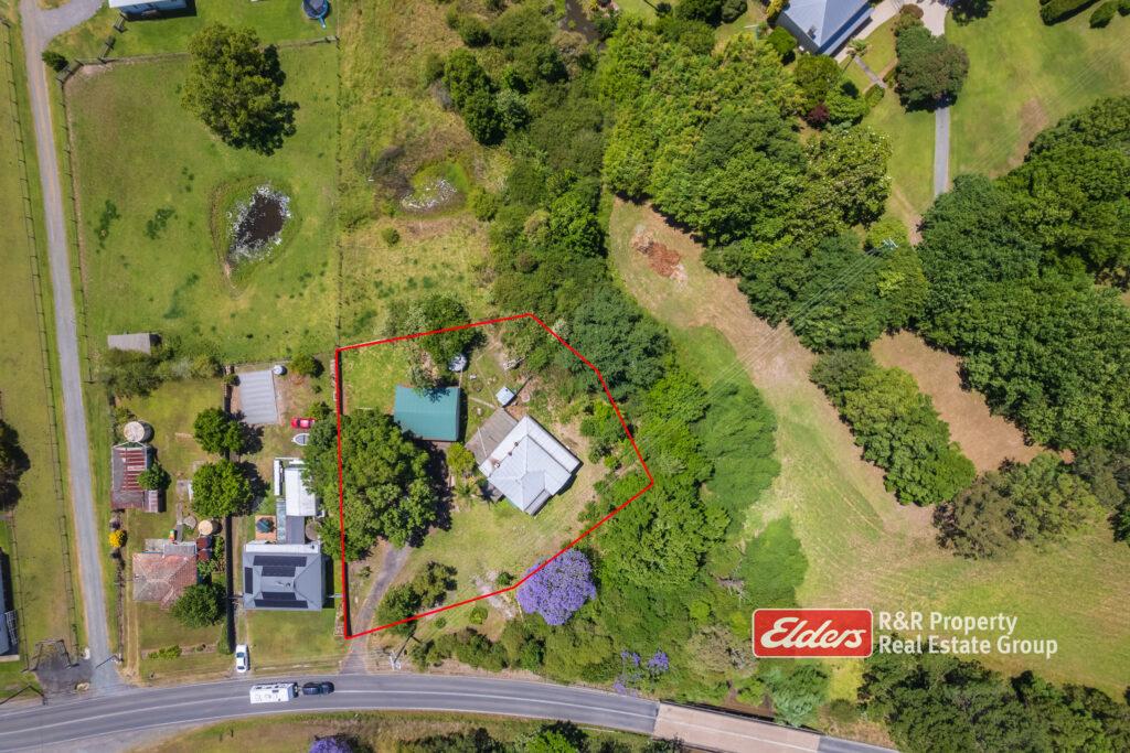 2286 The Bucketts Way, BOORAL, NSW 2425 AUS