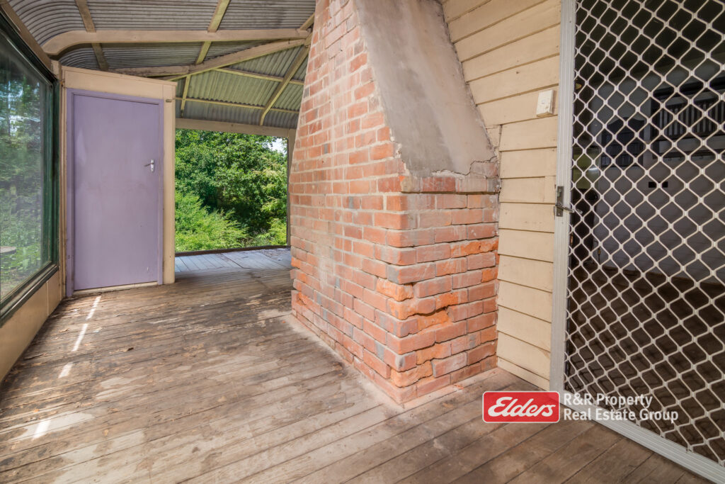2286 The Bucketts Way, BOORAL, NSW 2425 AUS