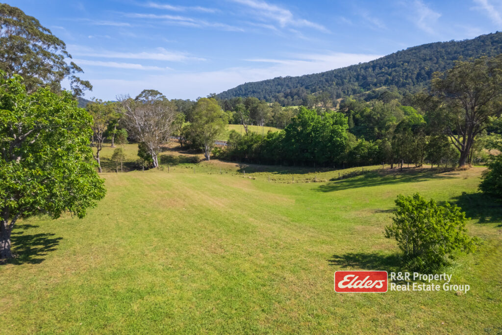 1126 The Bucketts Way, STROUD ROAD, NSW 2415 AUS