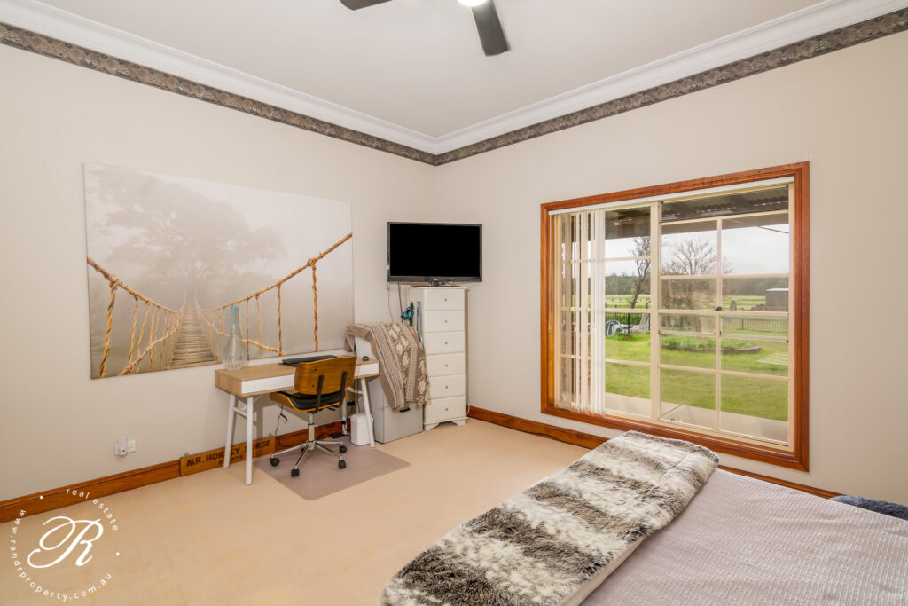 128 Cabbage Tree Road, WILLIAMTOWN, NSW 2318 AUS