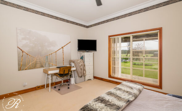 128 Cabbage Tree Road, WILLIAMTOWN, NSW 2318 AUS