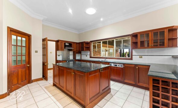 128 Cabbage Tree Road, WILLIAMTOWN, NSW 2318 AUS