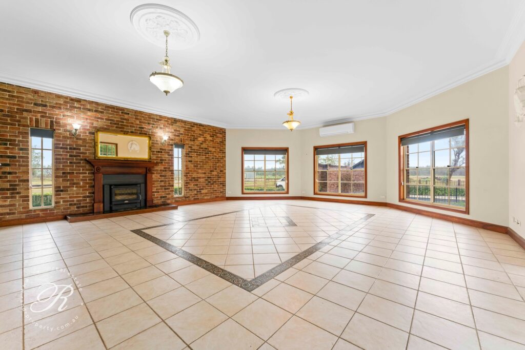 128 Cabbage Tree Road, WILLIAMTOWN, NSW 2318 AUS