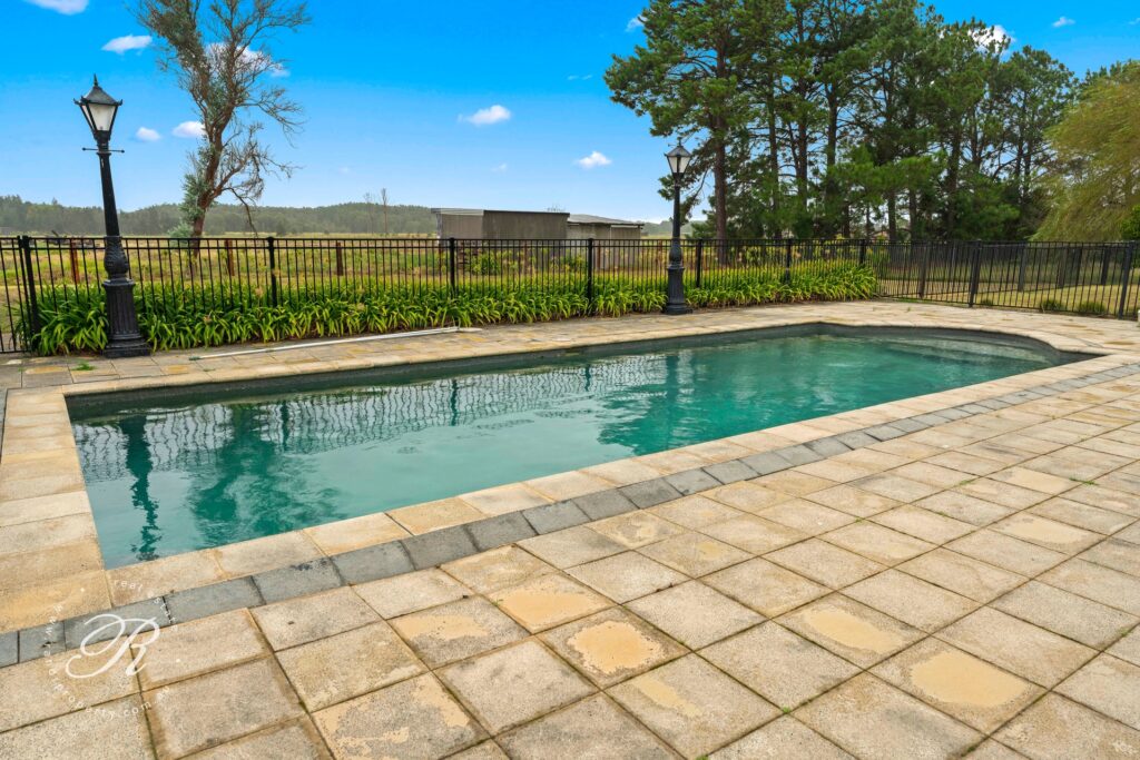 128 Cabbage Tree Road, WILLIAMTOWN, NSW 2318 AUS