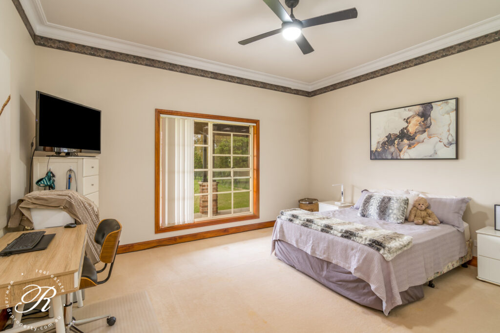 128 Cabbage Tree Road, WILLIAMTOWN, NSW 2318 AUS