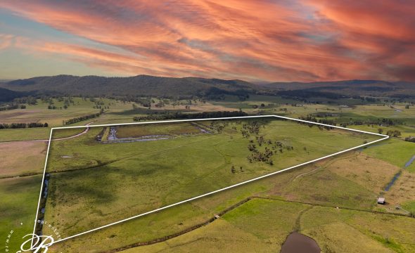 4 Killaloe Lane, EAST SEAHAM, NSW 2324 AUS