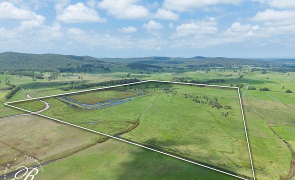 4 Killaloe Lane, EAST SEAHAM, NSW 2324 AUS