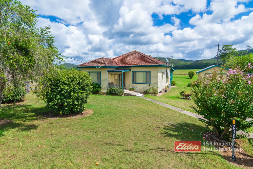 2305 The Bucketts Way, BOORAL, NSW 2425 AUS