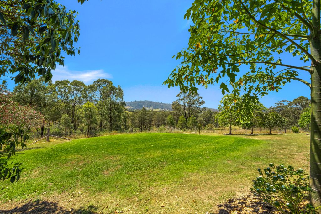 1247 Gresford Road, VACY, NSW 2421 AUS