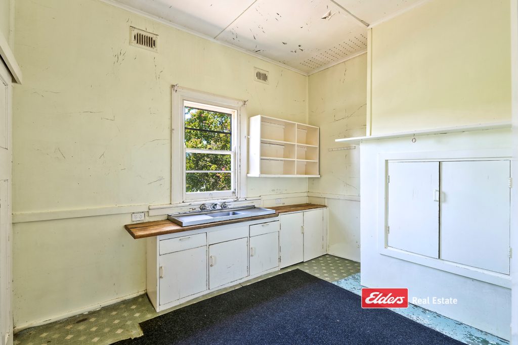 33 Dowling Street, DUNGOG, NSW 2420 AUS