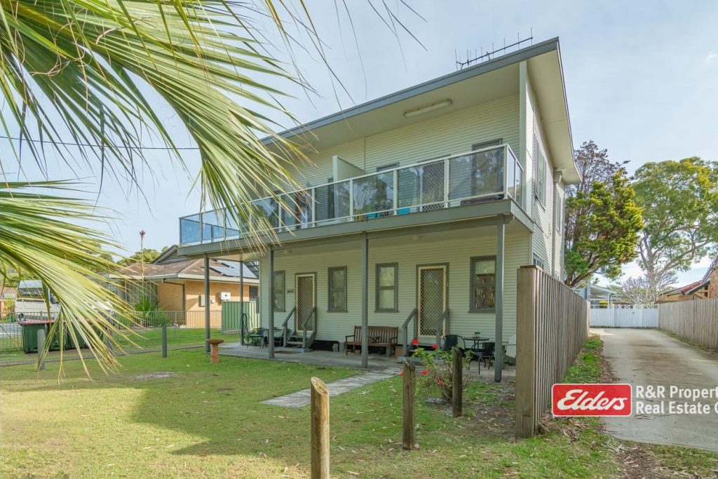 2/14 A Shoal Bay Avenue, SHOAL BAY, NSW 2315 AUS
