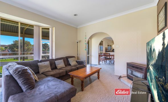 21 Carter Crescent, GLOUCESTER, NSW 2422 AUS