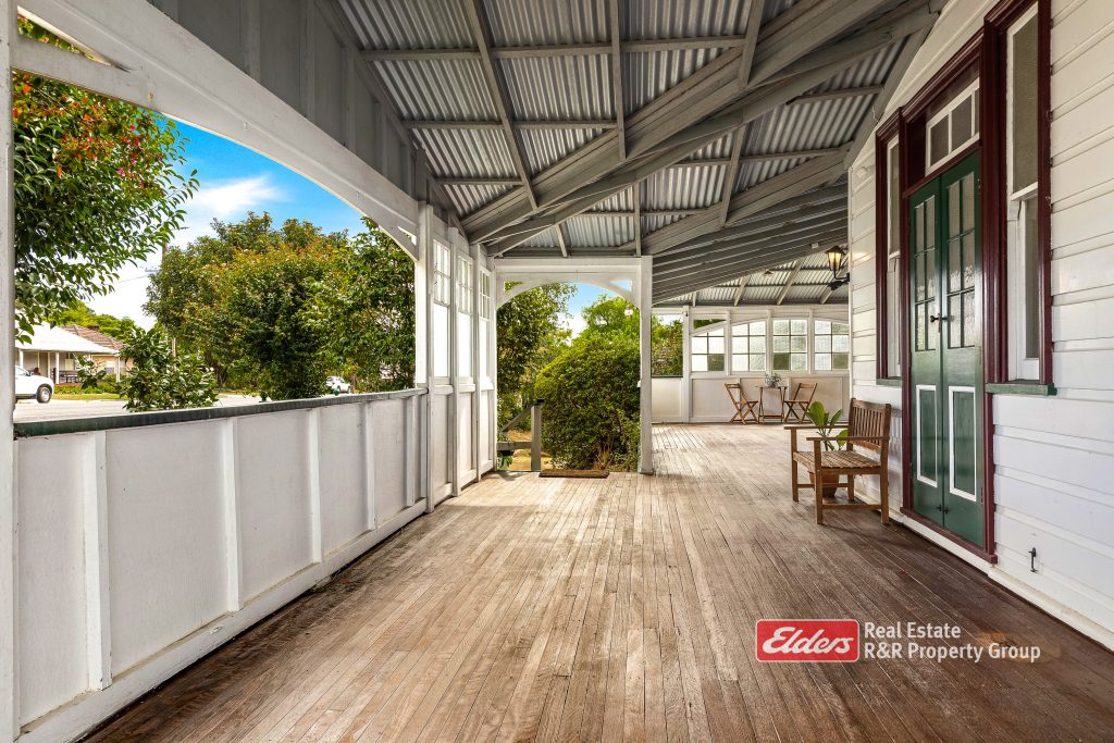 35 Dowling Street, DUNGOG, NSW 2420 AUS