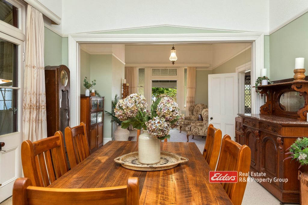 35 Dowling Street, DUNGOG, NSW 2420 AUS