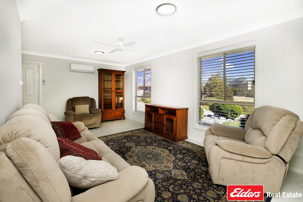 1/44 Carter Crescent, GLOUCESTER, NSW 2422 AUS