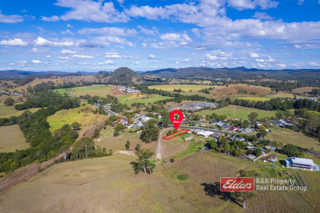 2 4 The Bucketts Way, STROUD ROAD, NSW 2415 AUS