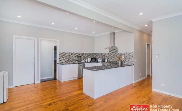 30 Alma Street, RAYMOND TERRACE, NSW 2324 AUS