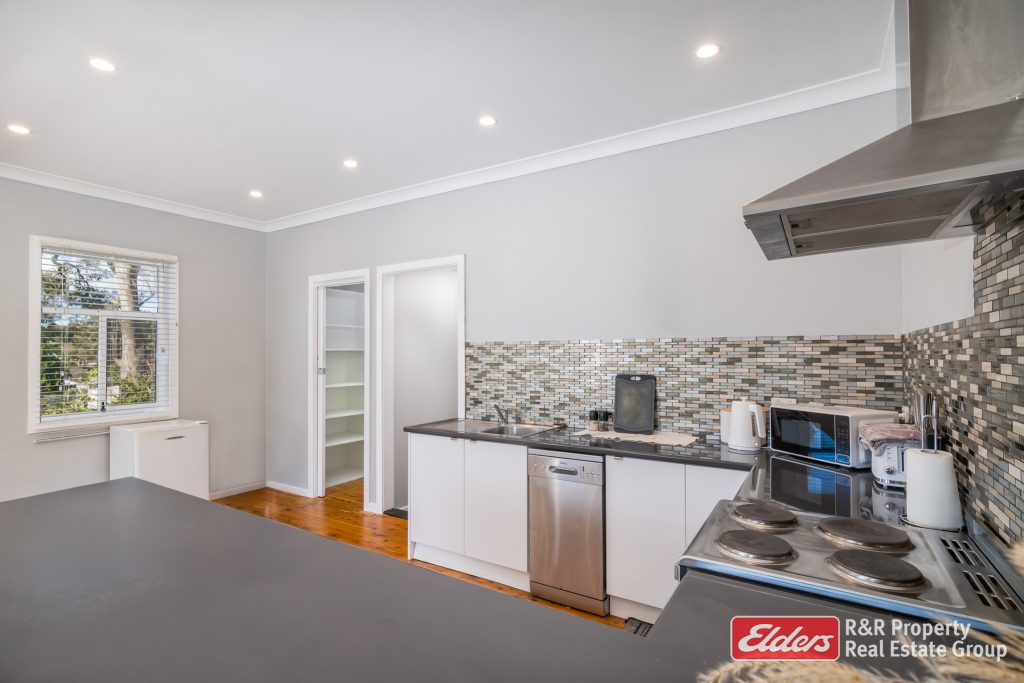 30 Alma Street, RAYMOND TERRACE, NSW 2324 AUS