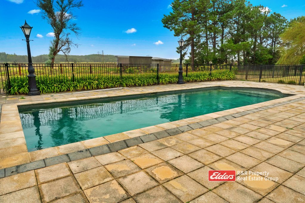 128 Cabbage Tree Road, WILLIAMTOWN, NSW 2318 AUS
