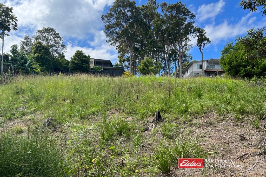 6 Yarran Place, COOMBA PARK, NSW 2428 AUS