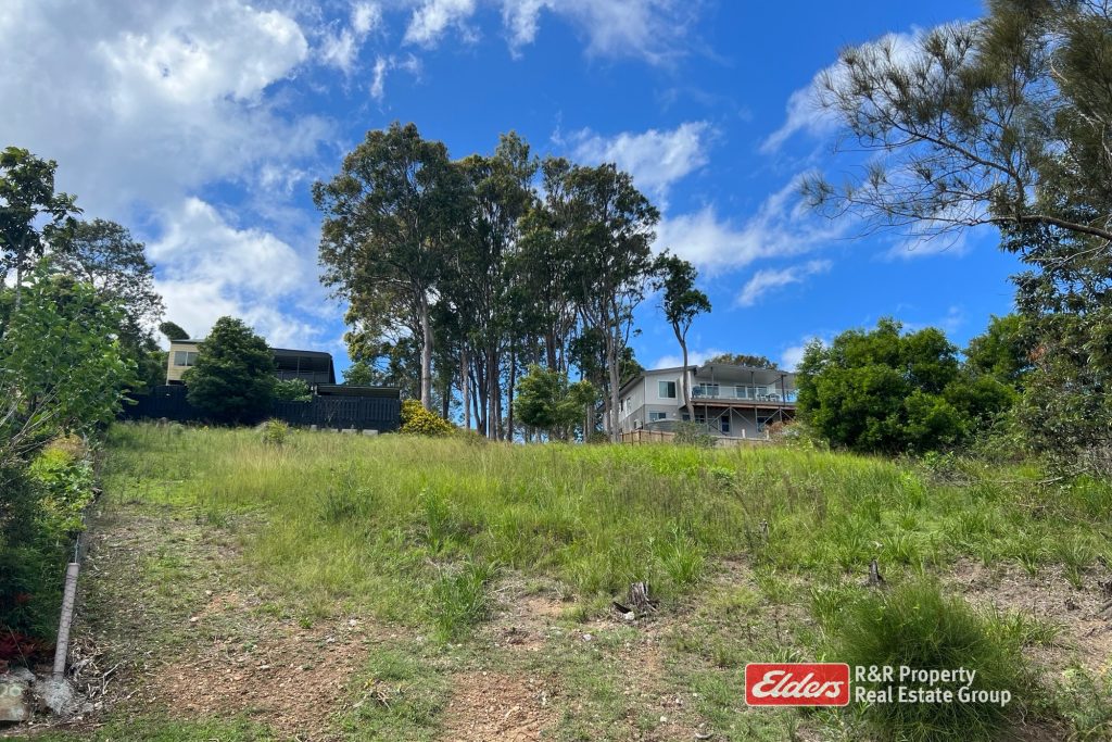 6 Yarran Place, COOMBA PARK, NSW 2428 AUS