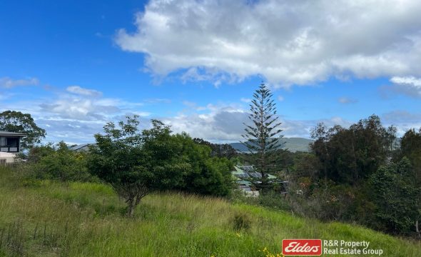 6 Yarran Place, COOMBA PARK, NSW 2428 AUS