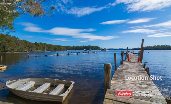 6 Yarran Place, COOMBA PARK, NSW 2428 AUS