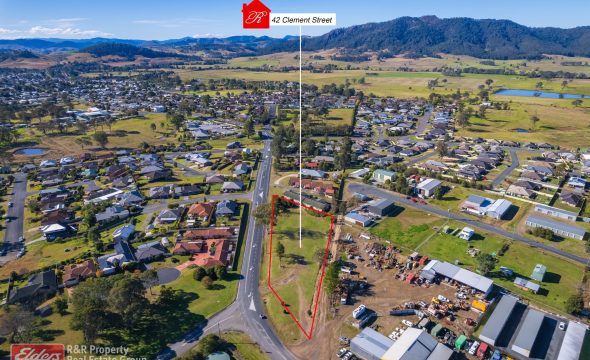 42 Clement Street, GLOUCESTER, NSW 2422 AUS