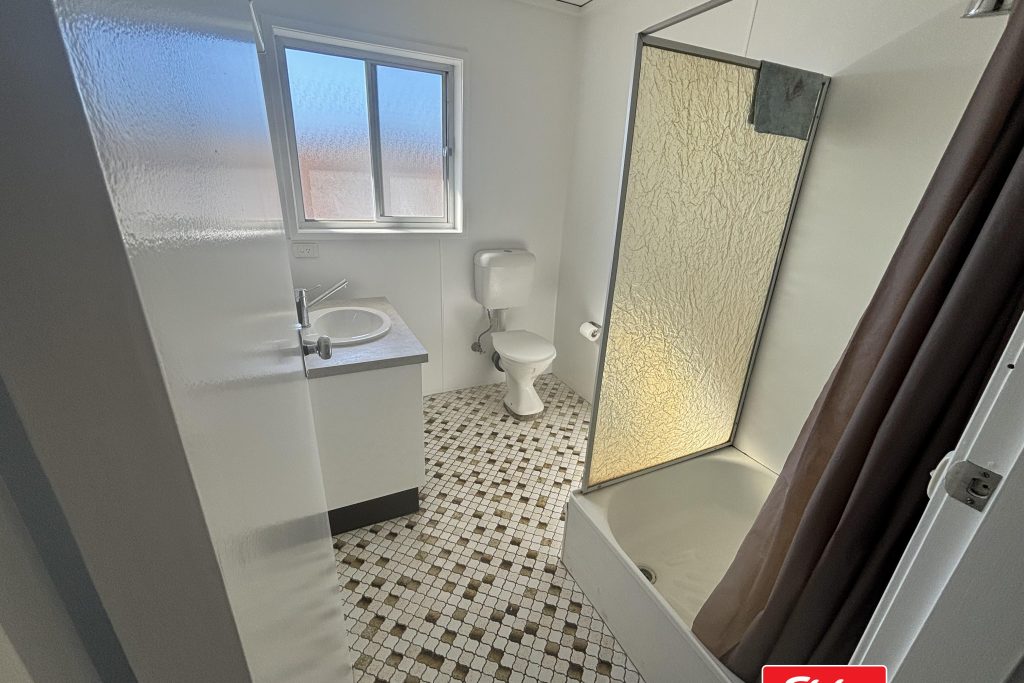 2/65 Barrington, GLOUCESTER, NSW 2422 AUS