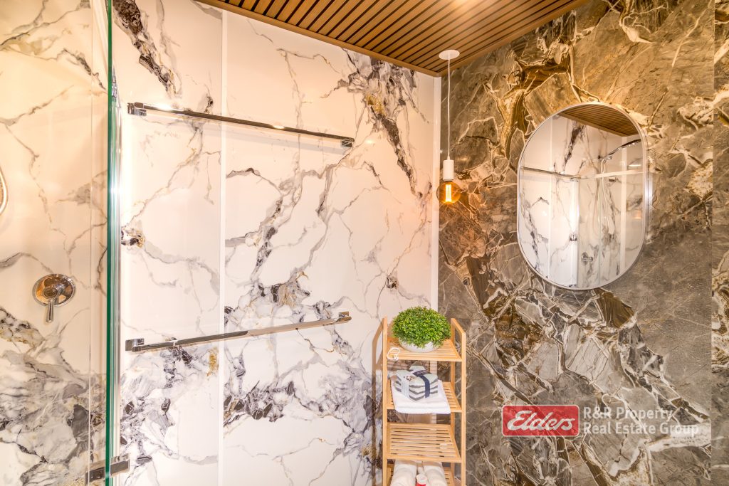 13271 Pacific Highway, COOLONGOLOOK, NSW 2423 AUS