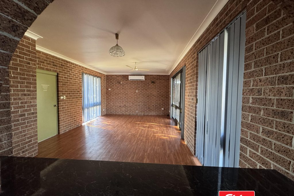 16 Dawson Crescent, GLOUCESTER, NSW 2422 AUS