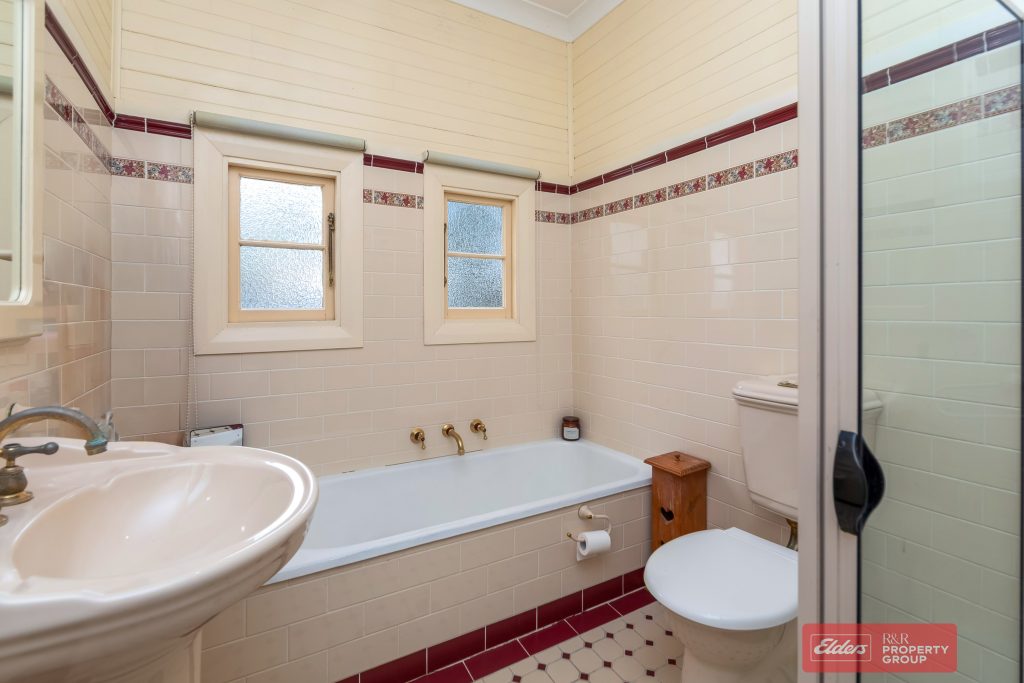 32 Argyle Street, BARRINGTON, NSW 2422 AUS