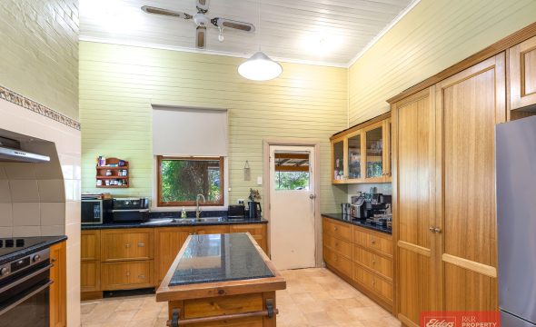 32 Argyle Street, BARRINGTON, NSW 2422 AUS